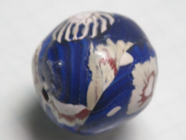 TOKO-BEADS T587-04 Lampwork glass bead 21mm T587-04 ジャワ希少ビーズ 21mmLoose Kazuri カズリビーズ Asian bead & African bead  Handmade,Lampeork,bead,asia,india,ethnic,parts,accessory,beads とんぼ玉,ビーズ,トンボ玉,アジア,インド,エスニック,手作り,パーツ,アクセサリー