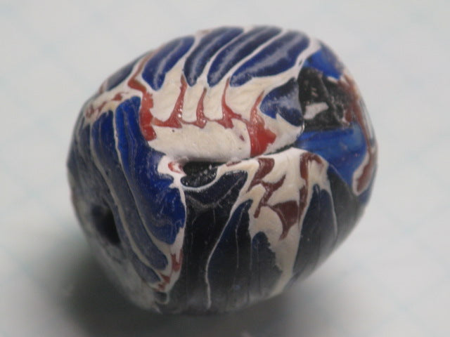TOKO-BEADS T587-15 Lampwork glass bead 21mm T587-15 ジャワ希少ビーズ 21mmLoose Kazuri カズリビーズ Asian bead & African bead  Handmade,Lampeork,bead,asia,india,ethnic,parts,accessory,beads とんぼ玉,ビーズ,トンボ玉,アジア,インド,エスニック,手作り,パーツ,アクセサリー