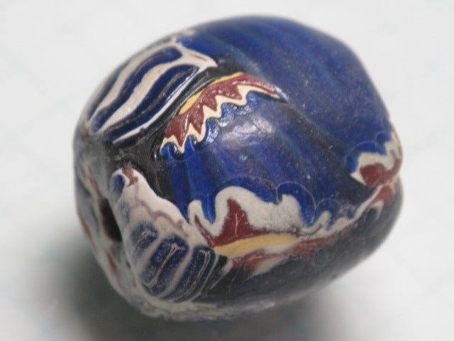 TOKO-BEADS T587-18 Lampwork glass bead 21mm T587-18 ジャワ希少ビーズ 21mmLoose Kazuri カズリビーズ Asian bead & African bead  Handmade,Lampeork,bead,asia,india,ethnic,parts,accessory,beads とんぼ玉,ビーズ,トンボ玉,アジア,インド,エスニック,手作り,パーツ,アクセサリー