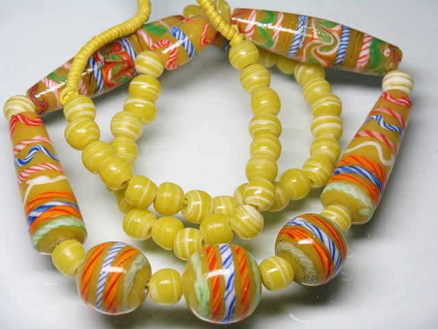 | TOKO-BEADS |T607-02 ジャワ希少ビーズ（連） 8~19mmとんぼ玉,ビーズ,トンボ玉,アジア,インド,エスニック,手作り,パーツ,アクセサリー