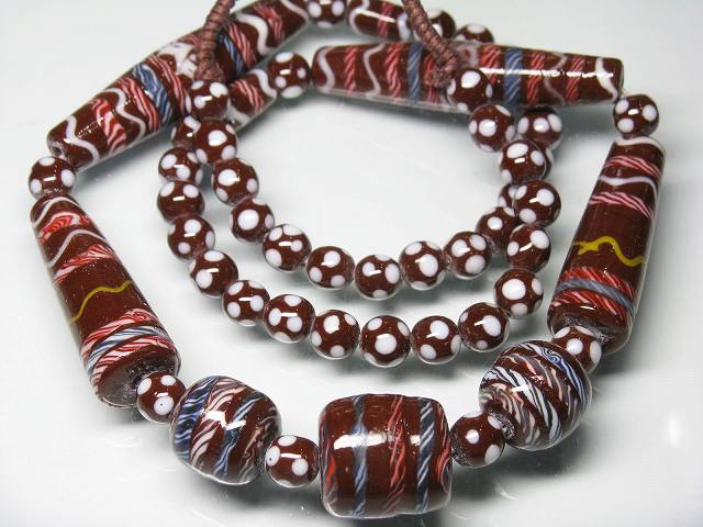 | TOKO-BEADS |T607-05 ジャワ希少ビーズ（連） 8~19mmとんぼ玉,ビーズ,トンボ玉,アジア,インド,エスニック,手作り,パーツ,アクセサリー