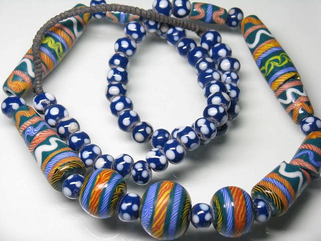 | TOKO-BEADS |T607-07 ジャワ希少ビーズ（連） 8~19mmとんぼ玉,ビーズ,トンボ玉,アジア,インド,エスニック,手作り,パーツ,アクセサリー