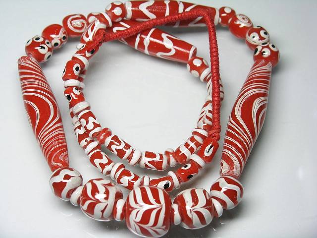 TOKO-BEADS T608-02 Lampwork glass bead (strand) 6.5~18mm T608-02 ジャワ希少ビーズ（連） 6.5~18mm Asian bead & African bead  Handmade,Lampeork,bead,asia,india,ethnic,parts,accessory,beads とんぼ玉,ビーズ,トンボ玉,アジア,インド,エスニック,手作り,パーツ,アクセサリー