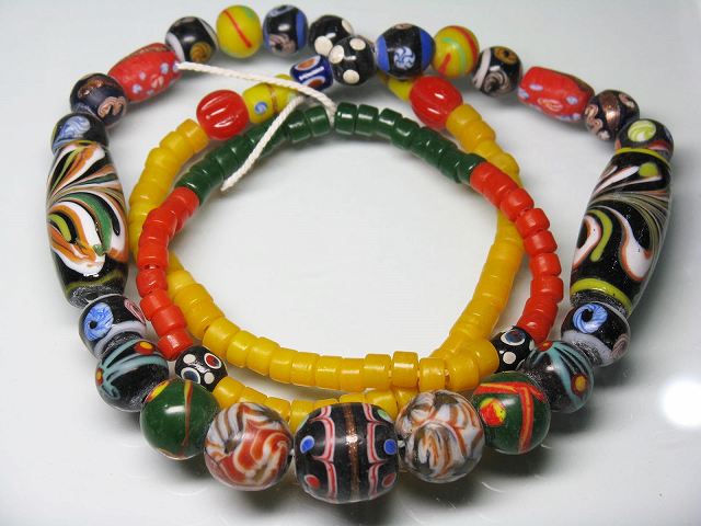 | TOKO-BEADS |T609-04 ジャワ希少ビーズ（連） 6~14mmとんぼ玉,ビーズ,トンボ玉,アジア,インド,エスニック,手作り,パーツ,アクセサリー