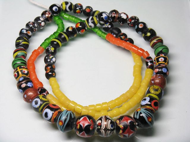 | TOKO-BEADS |T609-10 ジャワ希少ビーズ（連） 6~14mmとんぼ玉,ビーズ,トンボ玉,アジア,インド,エスニック,手作り,パーツ,アクセサリー