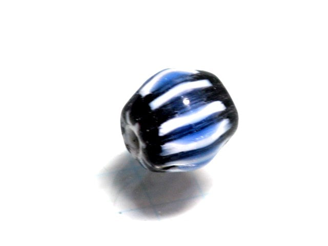 TOKO-BEADS T705-02 Chevron bead 9.5mm T705-02 シェブロンビーズ 9.5mm Asian bead & African bead  Handmade,Lampeork,bead,asia,india,ethnic,parts,accessory,beads とんぼ玉,ビーズ,トンボ玉,アジア,インド,エスニック,手作り,パーツ,アクセサリー