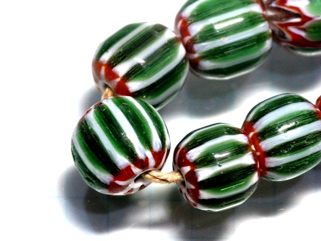 TOKO-BEADS T710 Chevron bead (strand) 8.5~11.5mm T710 シェブロンビーズ（連） 8.5~11.5mm Asian bead & African bead  Handmade,Lampeork,bead,asia,india,ethnic,parts,accessory,beads とんぼ玉,ビーズ,トンボ玉,アジア,インド,エスニック,手作り,パーツ,アクセサリー