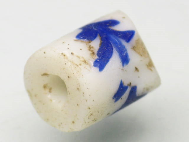 TOKO-BEADS T802-67 African Glass bead 8.5mm T802-67 アフリカとんぼ玉 8.5mm Asian bead & African bead  Handmade,Lampeork,bead,asia,india,ethnic,parts,accessory,beads とんぼ玉,ビーズ,トンボ玉,アジア,インド,エスニック,手作り,パーツ,アクセサリー