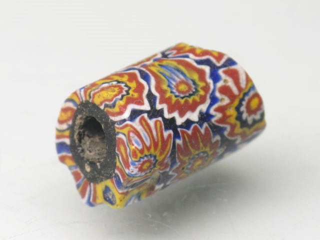 TOKO-BEADS T803-61 African Glass bead 9.5mm T803-61 アフリカとんぼ玉 9.5mm Asian bead & African bead  Handmade,Lampeork,bead,asia,india,ethnic,parts,accessory,beads とんぼ玉,ビーズ,トンボ玉,アジア,インド,エスニック,手作り,パーツ,アクセサリー