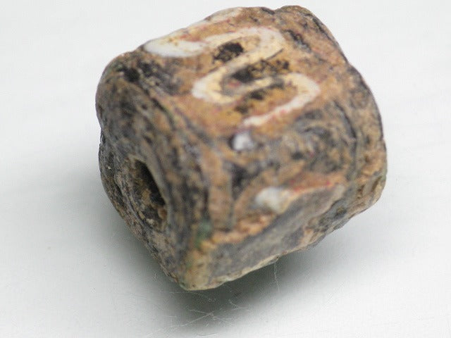 TOKO-BEADS T804-31 African Glass bead 15.5mm T804-31 アフリカとんぼ玉 15.5mm Asian bead & African bead  Handmade,Lampeork,bead,asia,india,ethnic,parts,accessory,beads とんぼ玉,ビーズ,トンボ玉,アジア,インド,エスニック,手作り,パーツ,アクセサリー