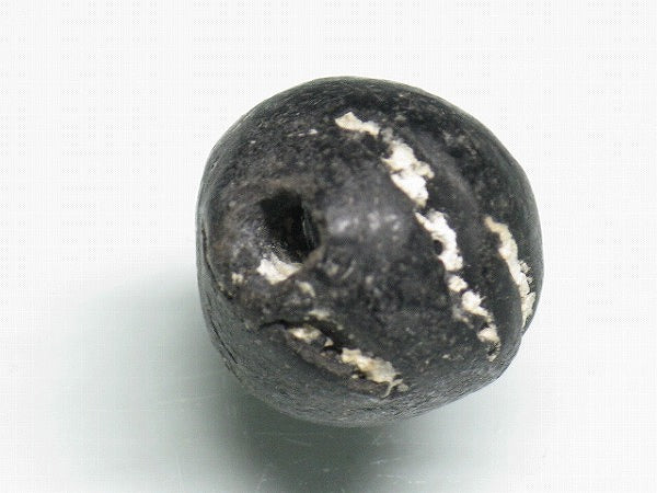 TOKO-BEADS T804-63 African Glass bead 12.5mm T804-63 アフリカとんぼ玉 12.5mm Asian bead & African bead  Handmade,Lampeork,bead,asia,india,ethnic,parts,accessory,beads とんぼ玉,ビーズ,トンボ玉,アジア,インド,エスニック,手作り,パーツ,アクセサリー